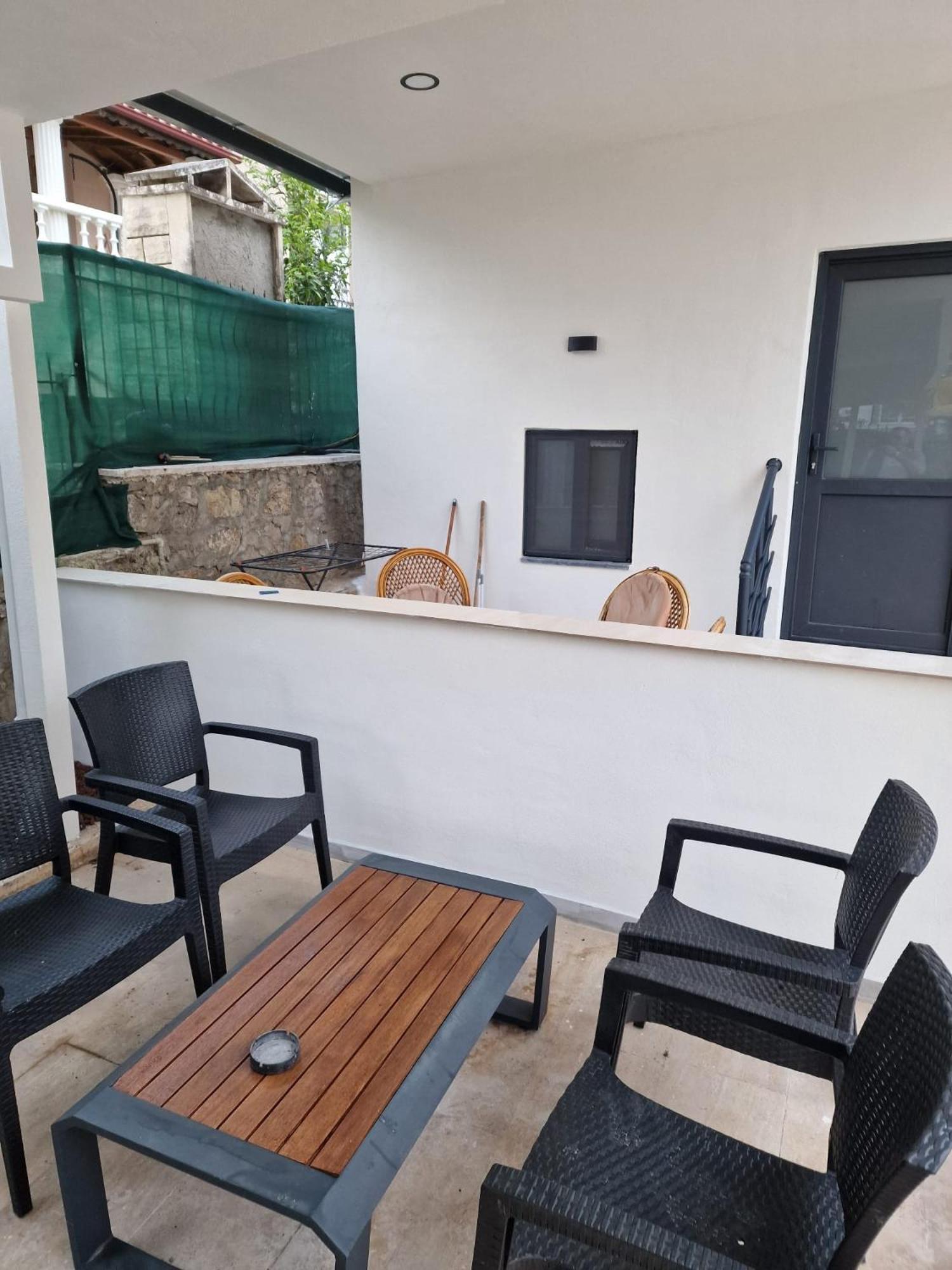 Paddys Apartments Ovacik Oludeniz Exterior foto