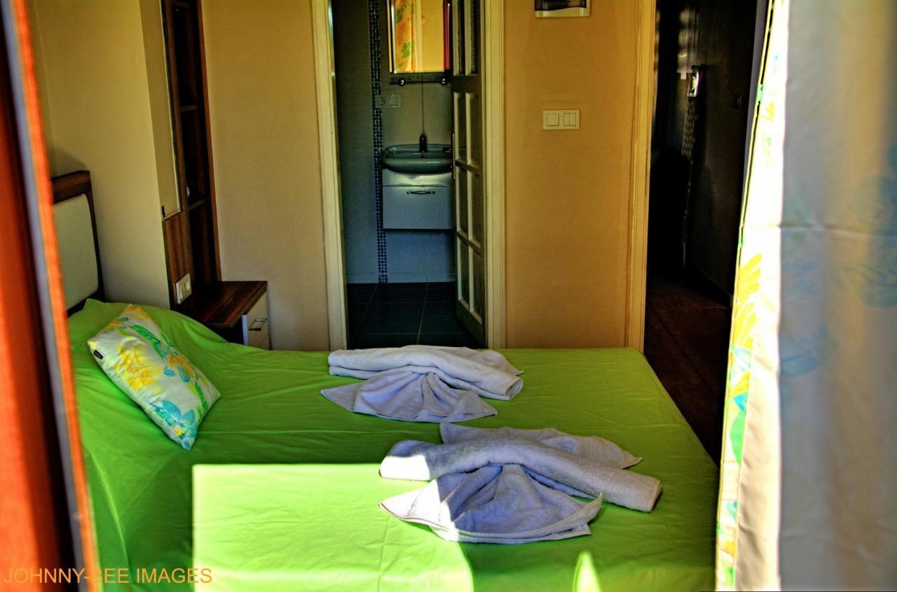 Paddys Apartments Ovacik Oludeniz Exterior foto